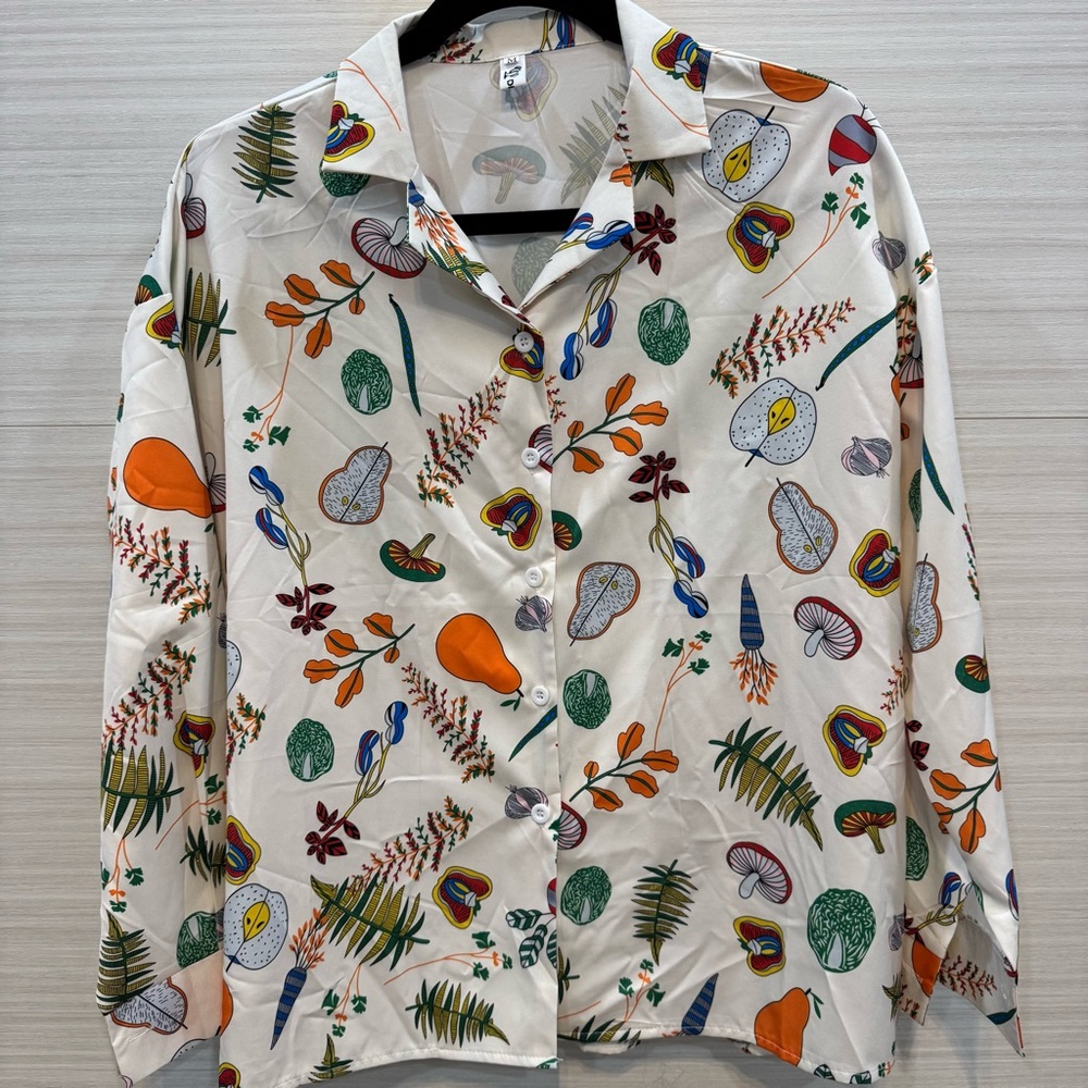 Duolingo Botanical Print Women's Blouse size Medium